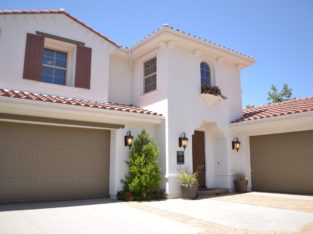 Self Contained For Rent